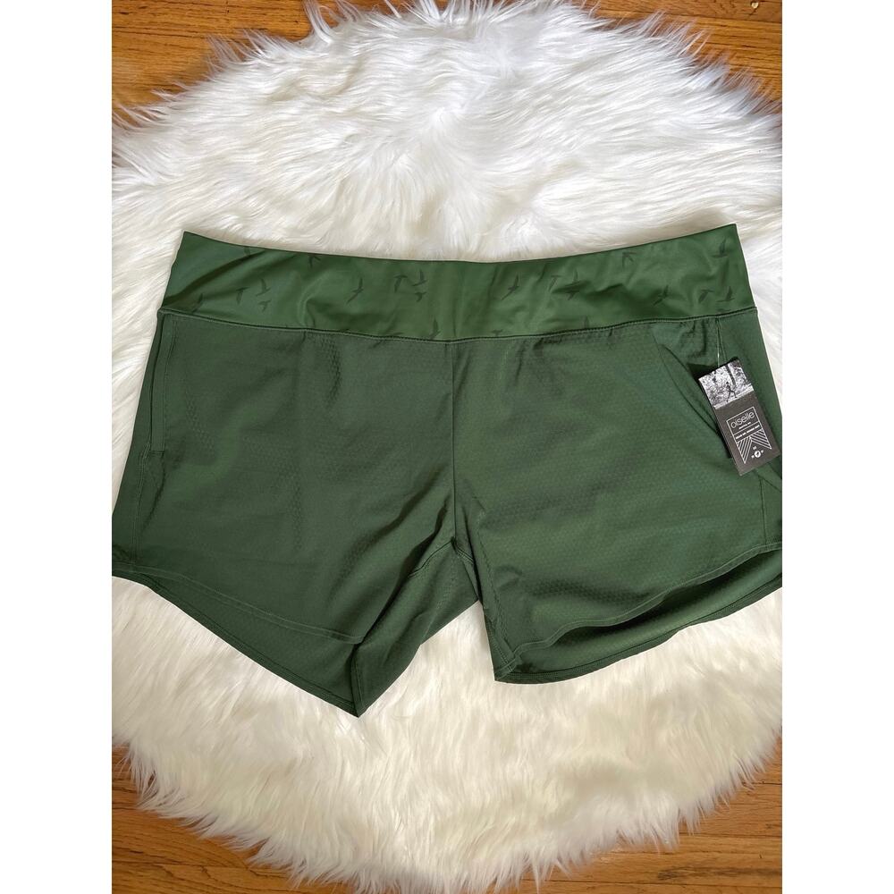 Oiselle NWT Long Roga 4” Running Shorts Size 24/26 Lush Green